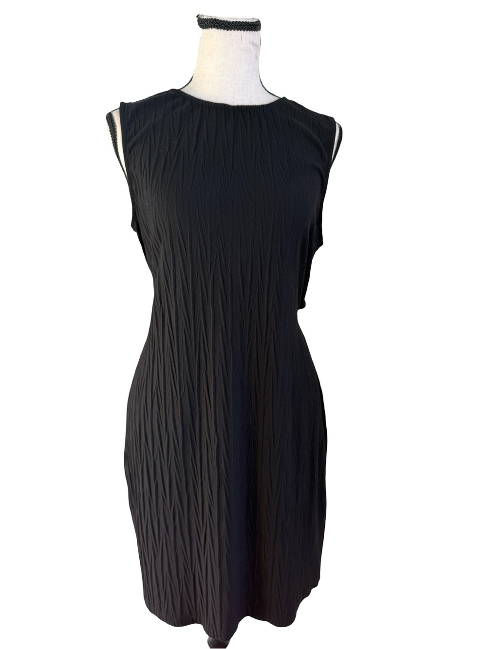 Volcom Black Textured Pleated Mini Dress Size Medium M Sleeveless Open Back Y2K